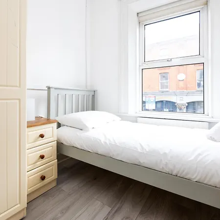 Super 3bed 1,5bath In - Sleeps 7 *